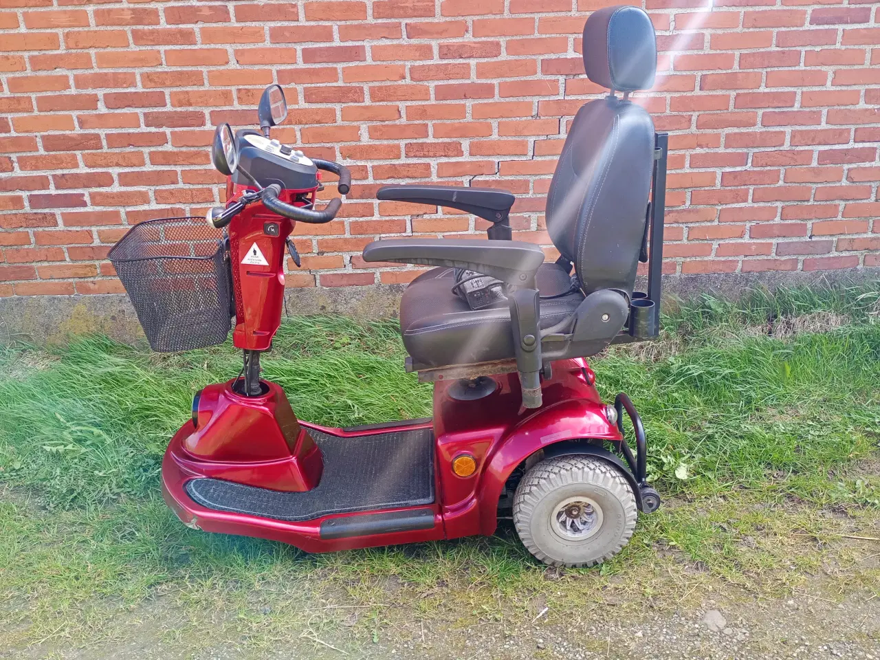 Billede 2 - Brugt 3-hjulet el-scooter  Mærke Easy Go