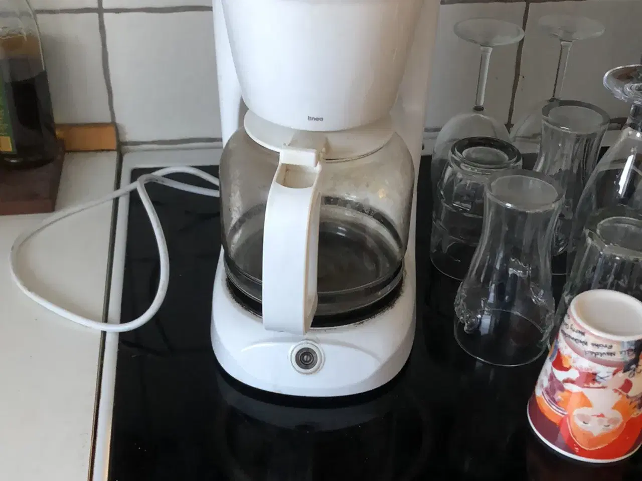 Billede 2 - Linea kaffemaskine plus glas gerne hurtig væk byd
