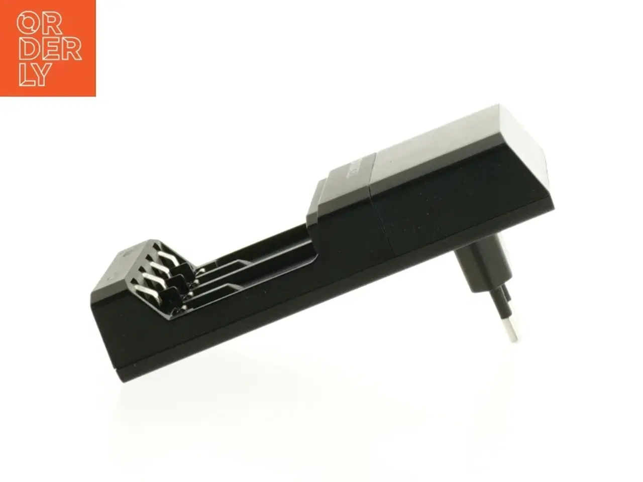 Billede 1 - Genopladelig batterioplader (str. 13 x 7 cm)