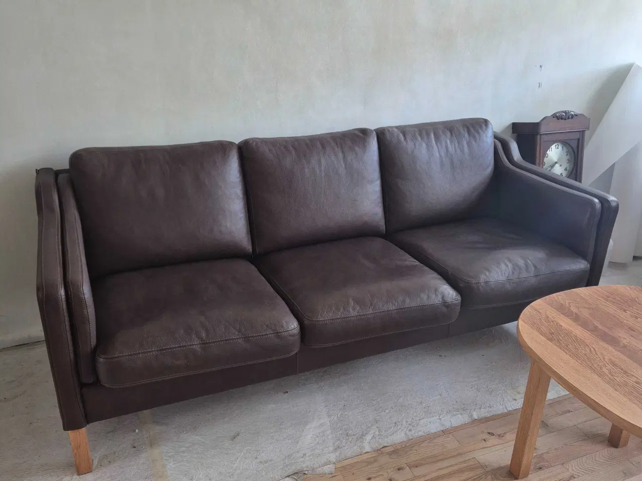 Billede 2 - Skalma 3-pers brun lædersofa