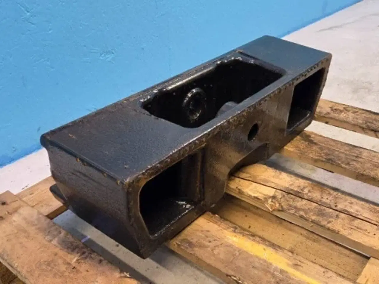 Billede 13 - New Holland T5.100 Vægtholder 87350022