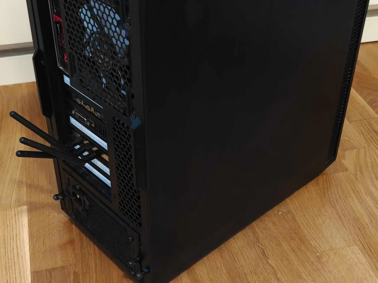 Billede 4 - Selvbyg gamer stationær