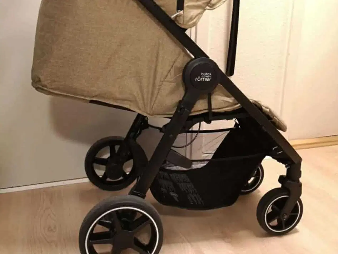 Billede 1 - Römer Britax Klapvog