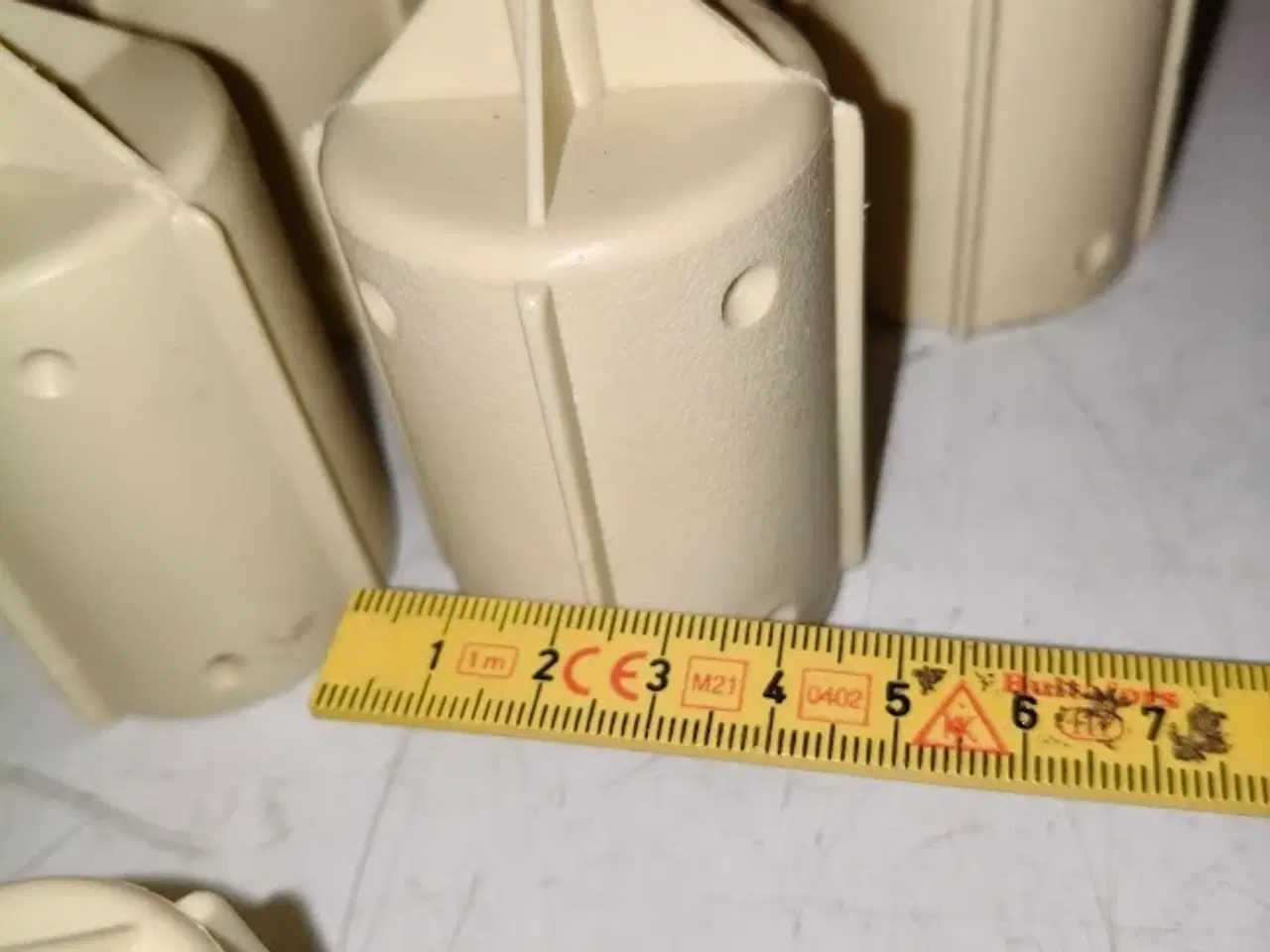 Billede 6 - 9 store vægte og 3 små til strikkemaskine