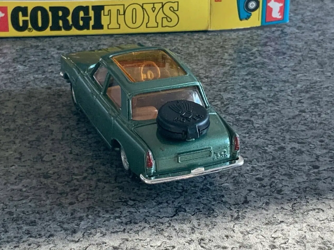 Billede 4 - Corgi Toys No. 275 Rover 2000 TC, scale 1:43