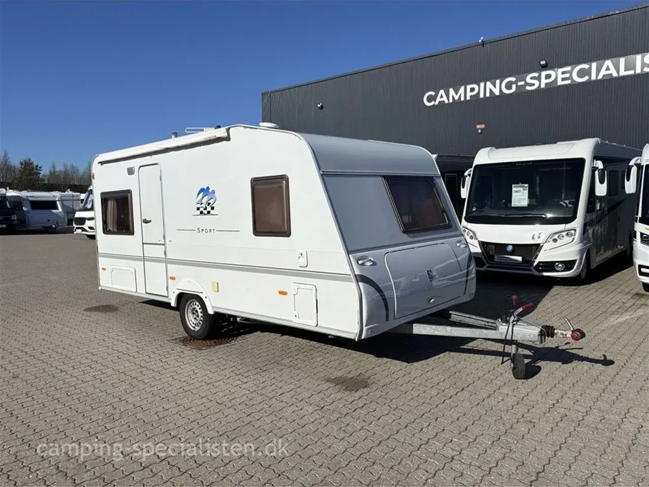 Billede 2 - 2005 - Knaus Sport 450 FU   Knaus Sport 450 FU model 2005 kan nu ses hos Camping-Specialisten
