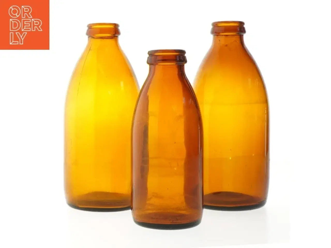 Billede 1 - Tre glasflasker (str. 22 cm. og. 18 cm)