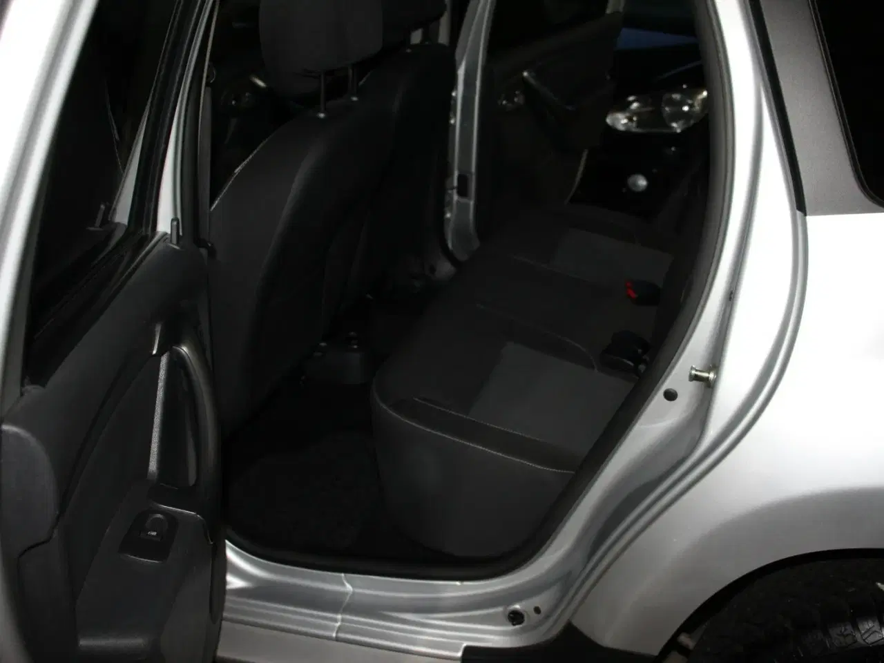 Billede 11 - Dacia Duster 1,5 dCi 109 Black Shadow 4x4