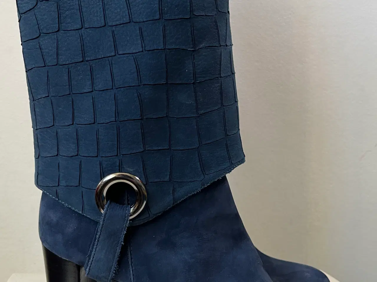 Billede 4 - Merethe Fonnesberg, blå støvler, str 39