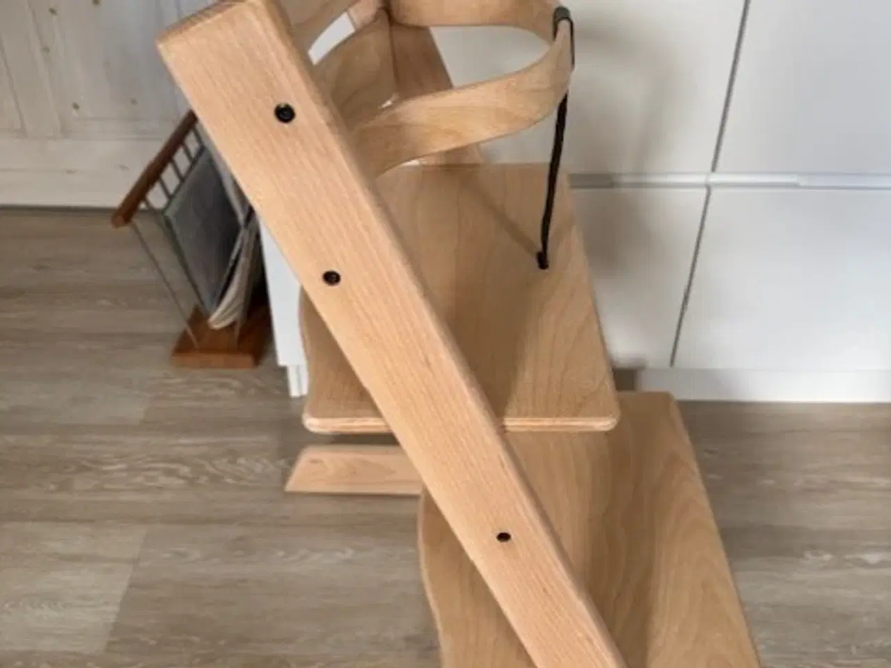 Billede 2 - Trip Trap Højstol i Massiv Bøg Lys Natur.