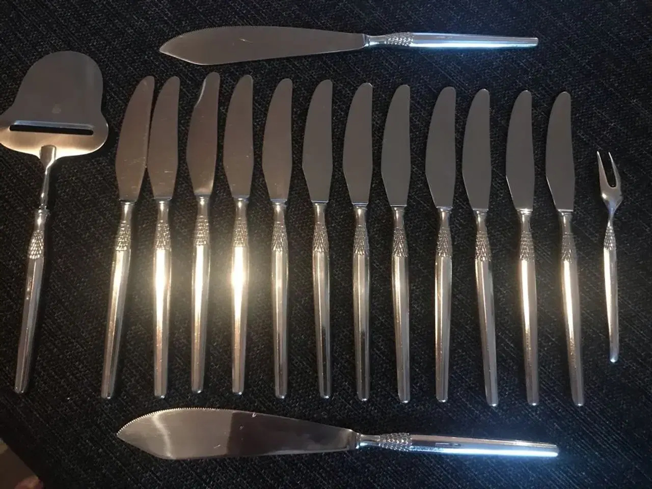Billede 2 - CHERI Sølvplet - middagsknive mm 16 dele