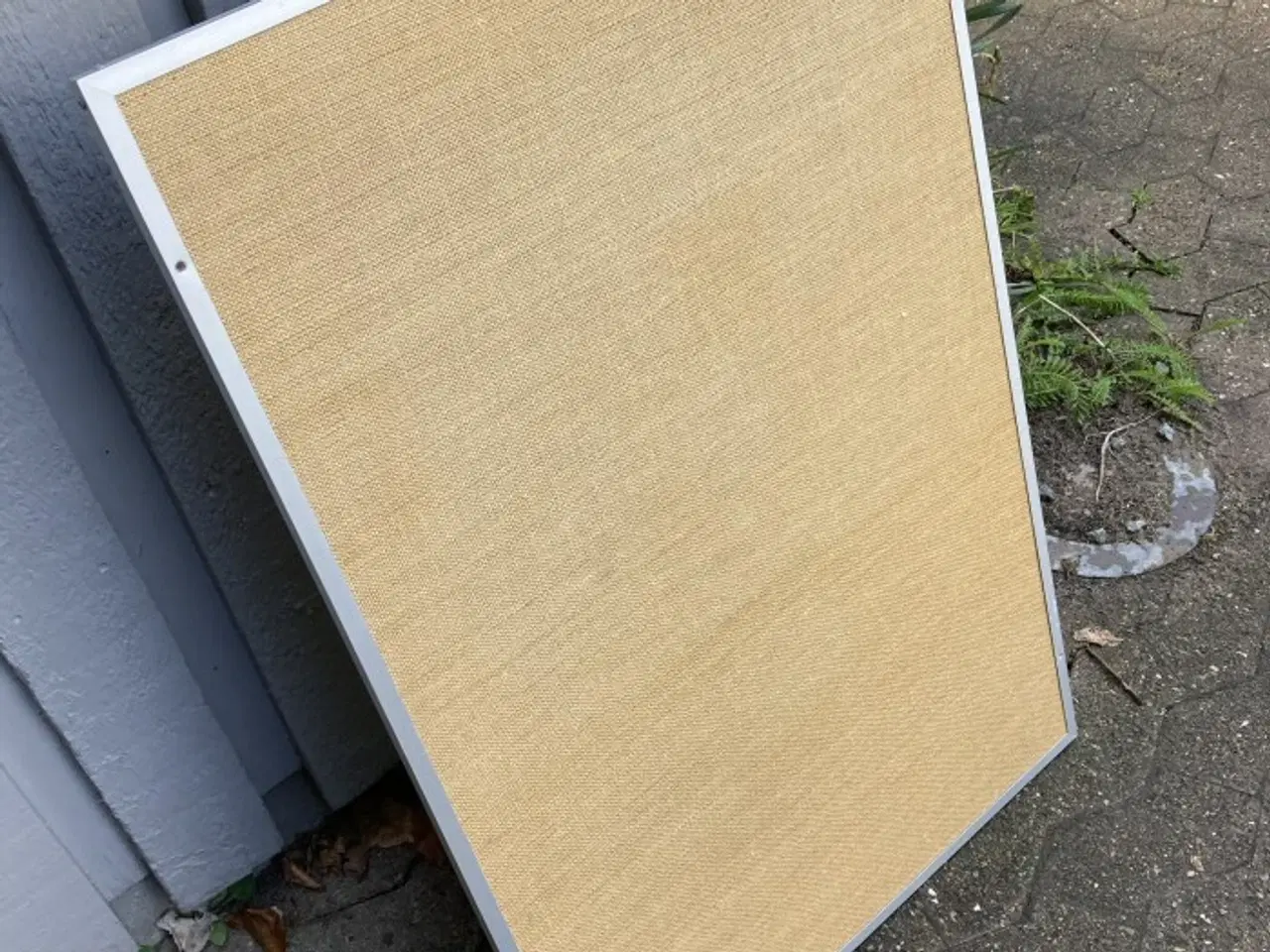 Billede 1 - Opslagstavle – hessian – med metalramme