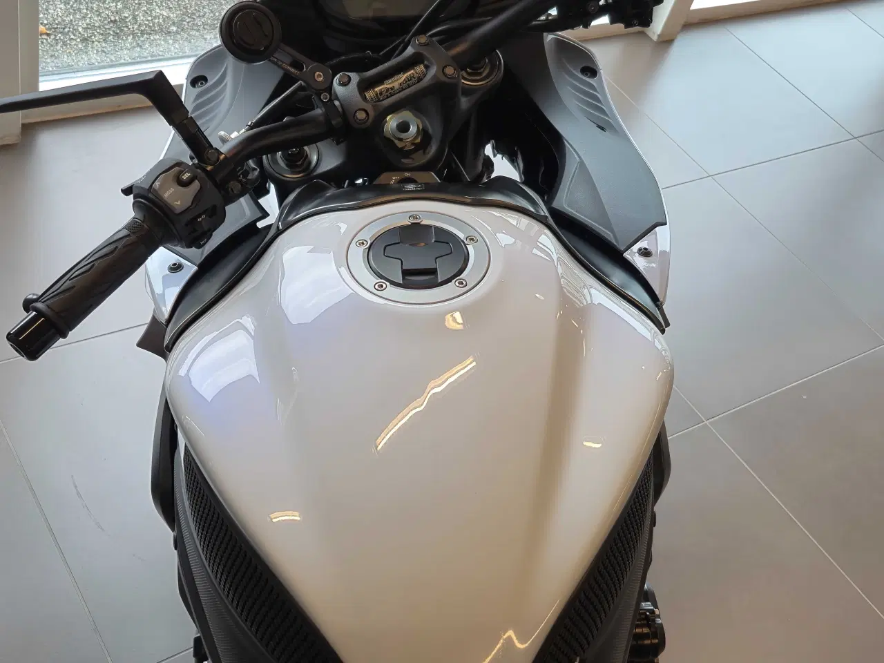 Billede 15 - Gsxs 1000 f 