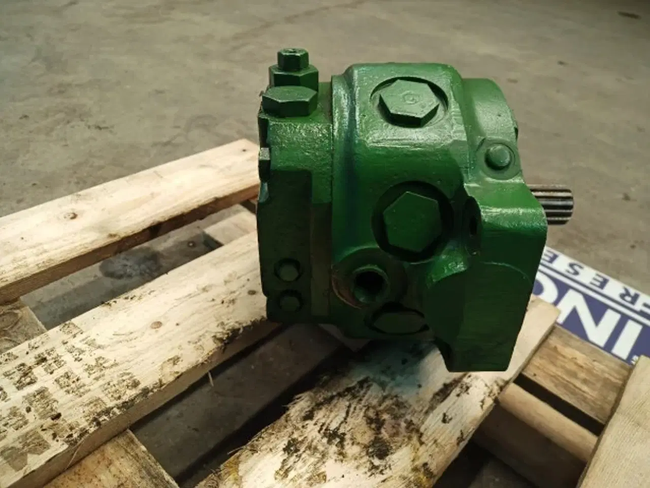 Billede 5 - John Deere 4240S Hydraulikpumpe AR94660