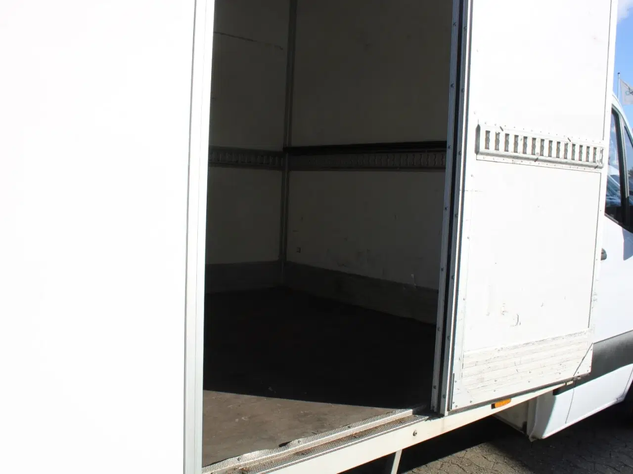 Billede 12 - Mercedes Sprinter 314 2,2 CDi A2 Alukasse m/lift FWD