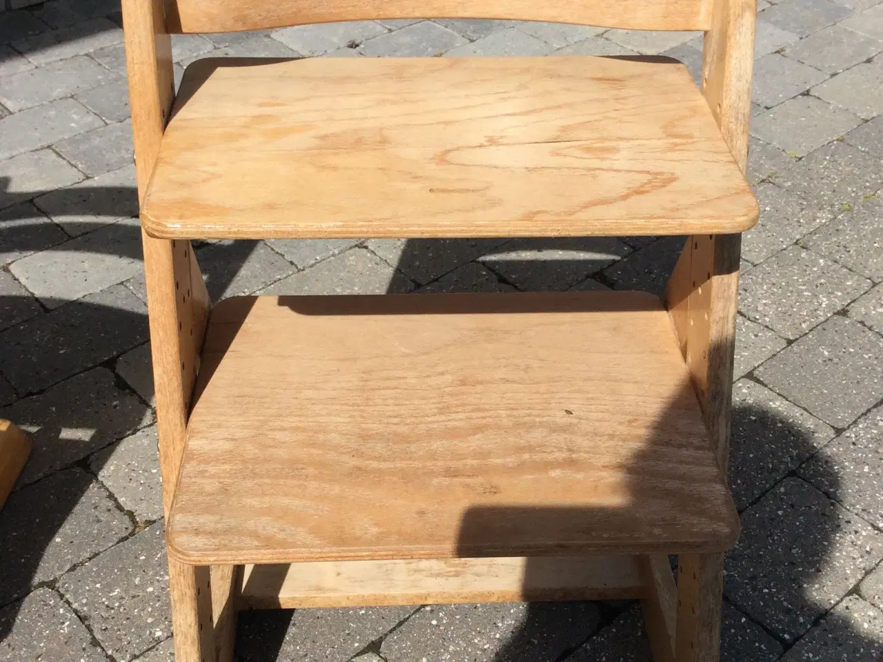 Billede 1 - Høj stol