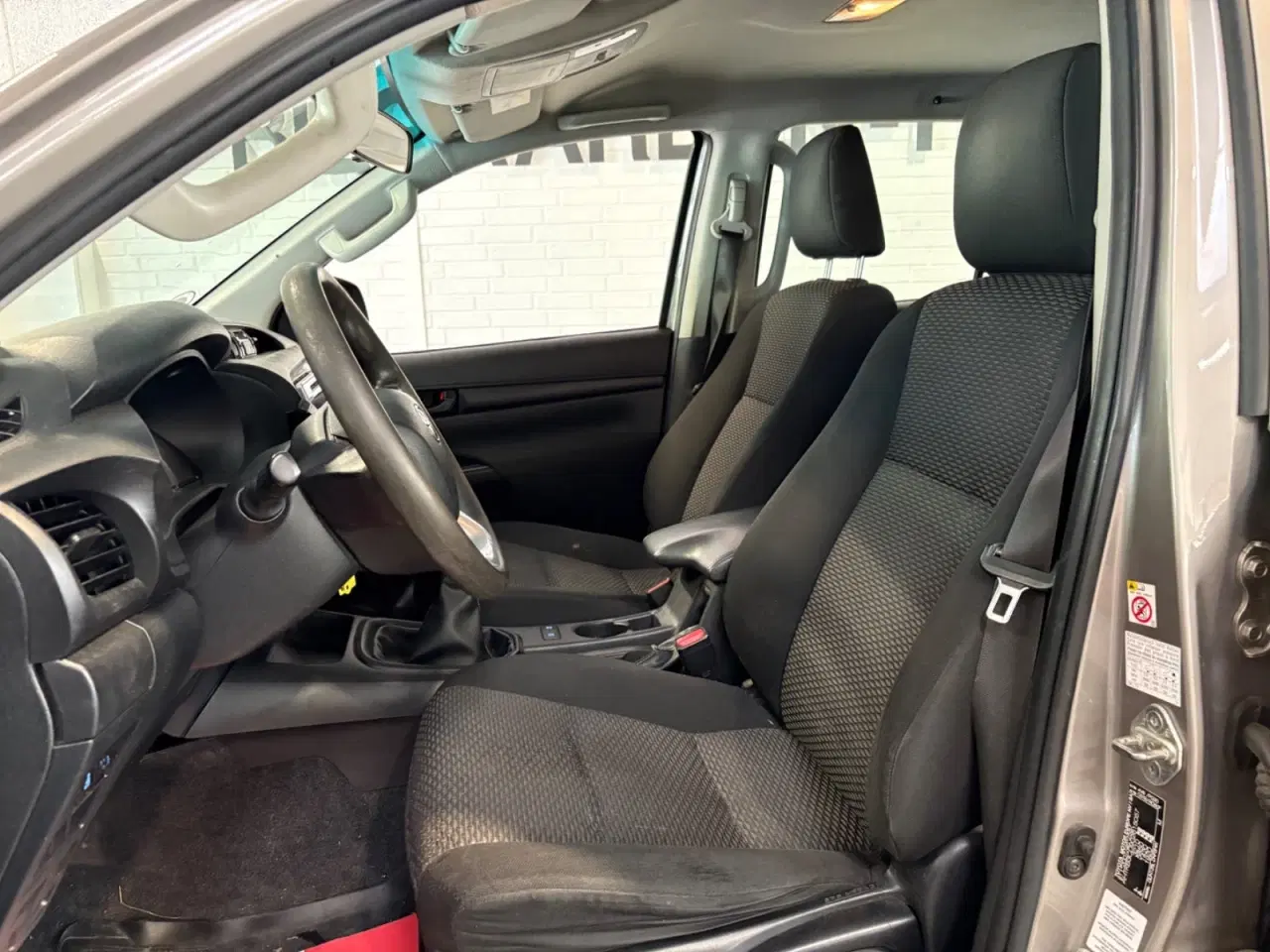 Billede 5 - Toyota HiLux 2,4 D-4D 150 T2 Db.Kab 4x4