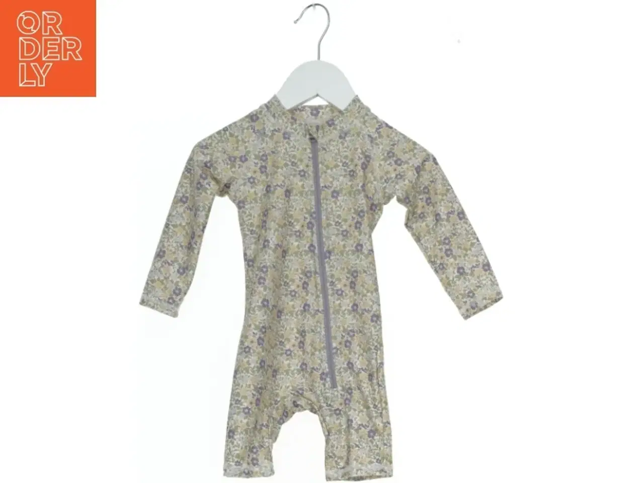 Billede 1 - Blomstret heldragt til børn fra Hust & Claire (str. 74)