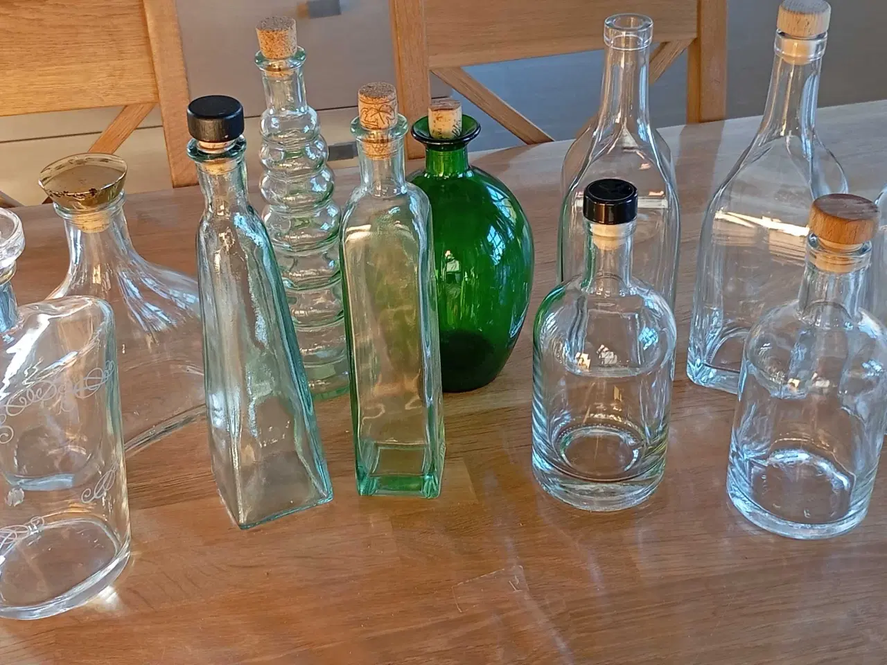 Billede 1 - 12. stk. flasker / karafler 