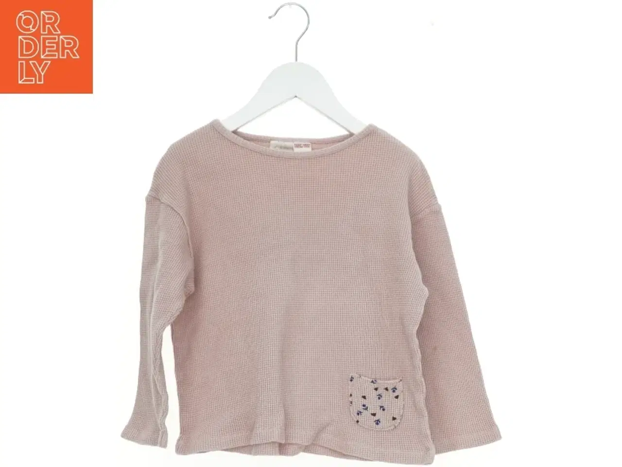 Billede 1 - Bluse fra Zara (str. 110 cm)