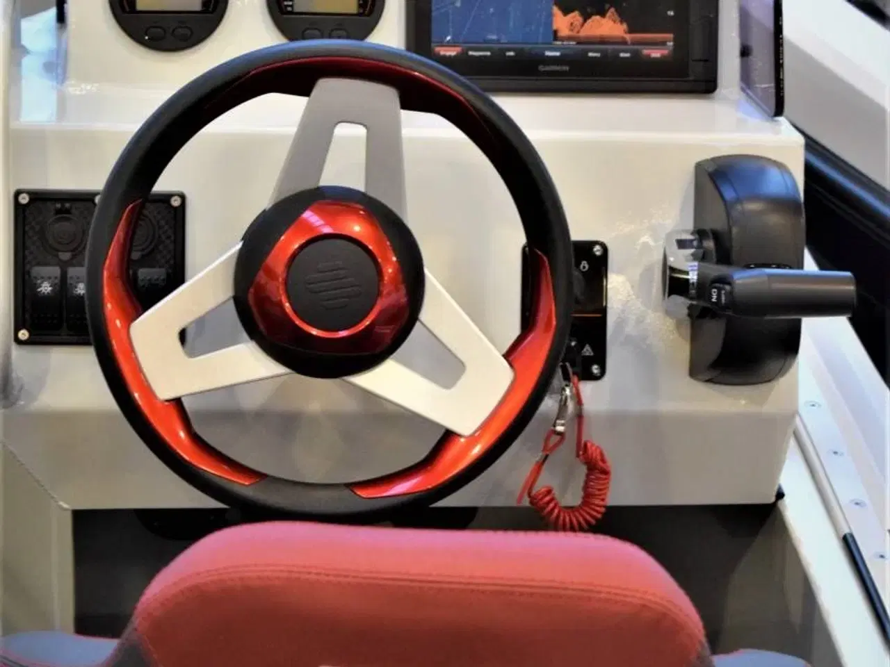 Billede 9 - Aqua Spirit 585DC - 130 HK Yamaha/Udstyr