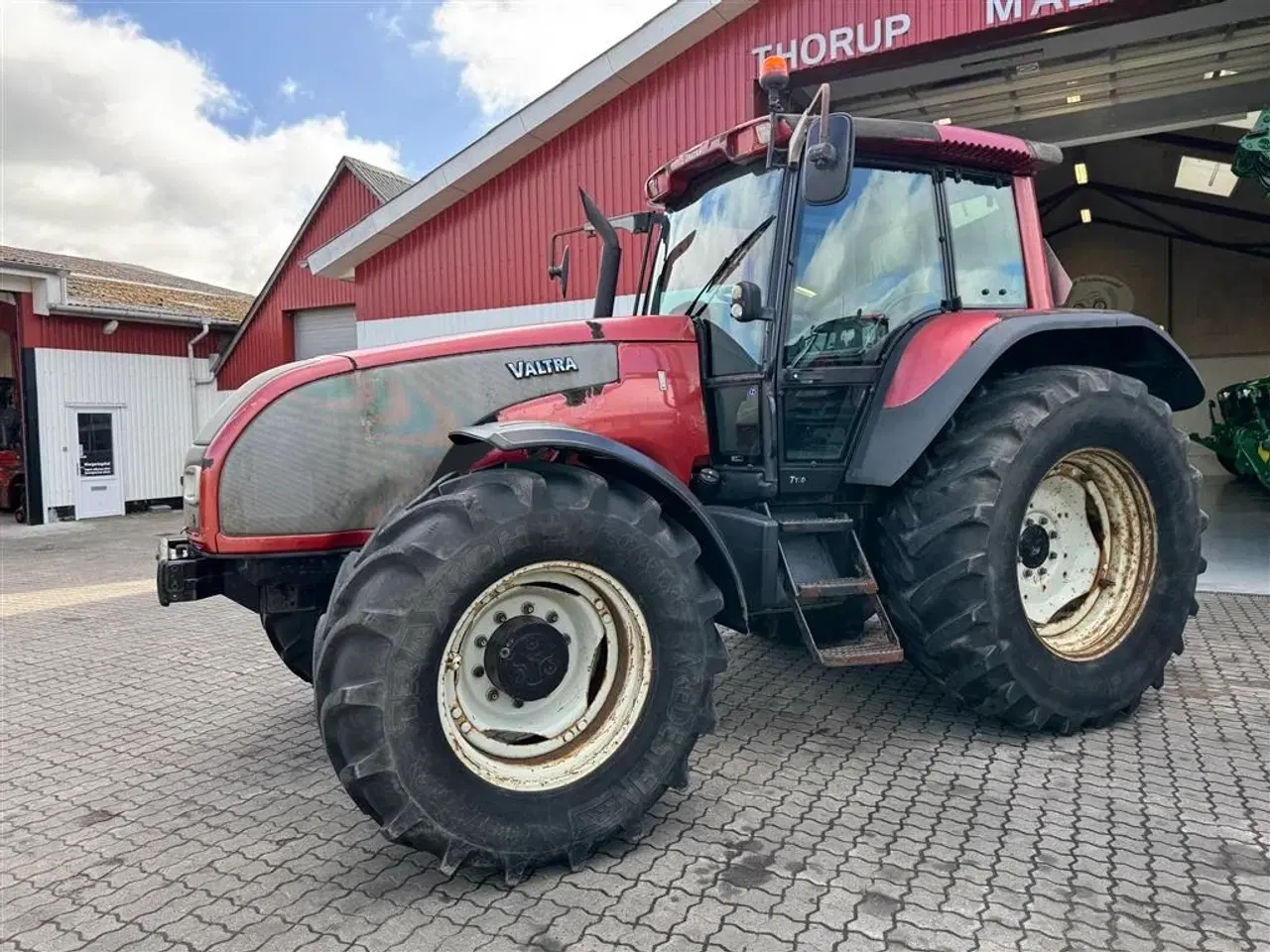 Billede 2 - Valtra T150 KUN 4900 TIMER!