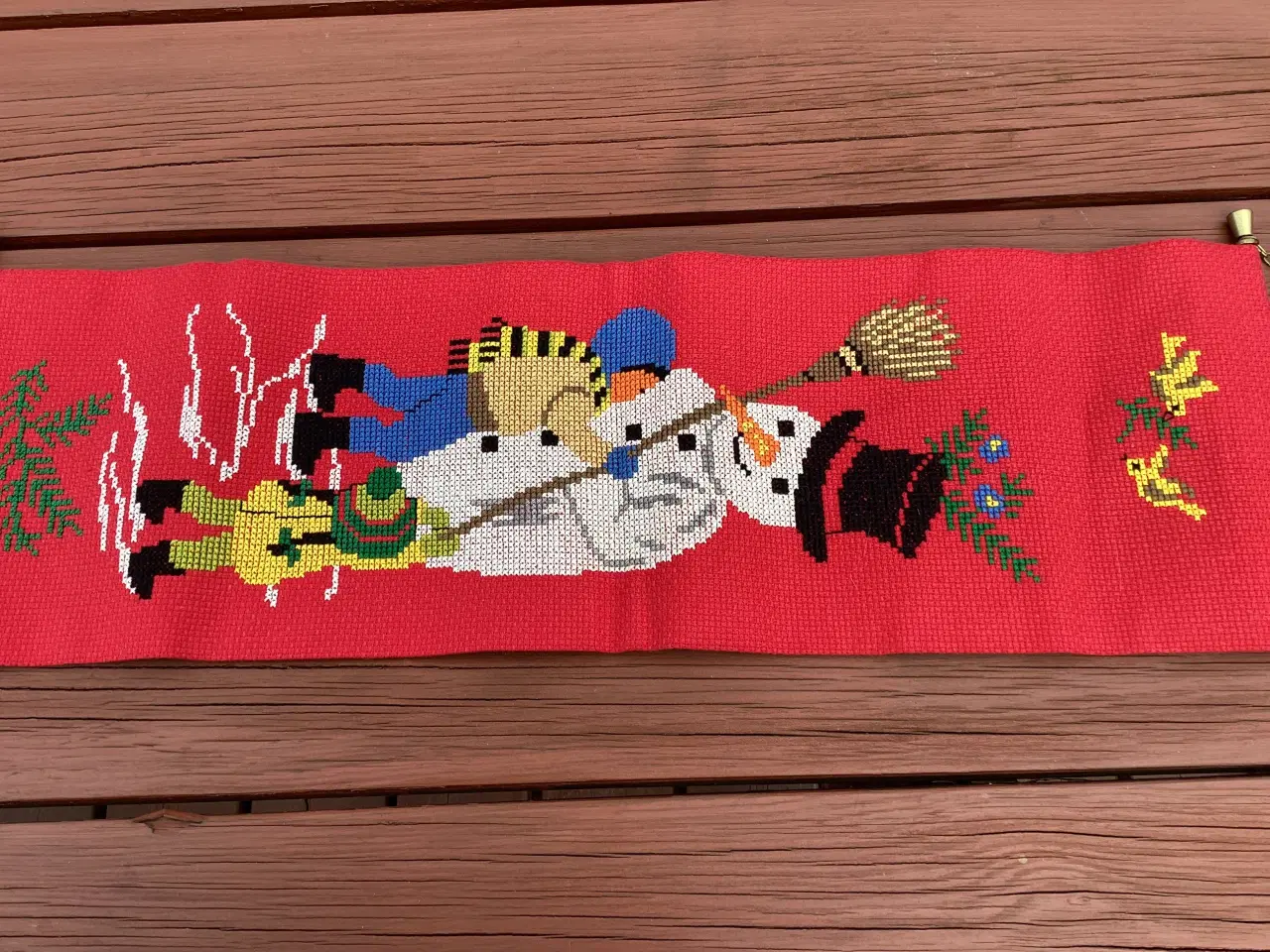 Billede 3 - Klokkestreng- broderi med jule/vinter motiv