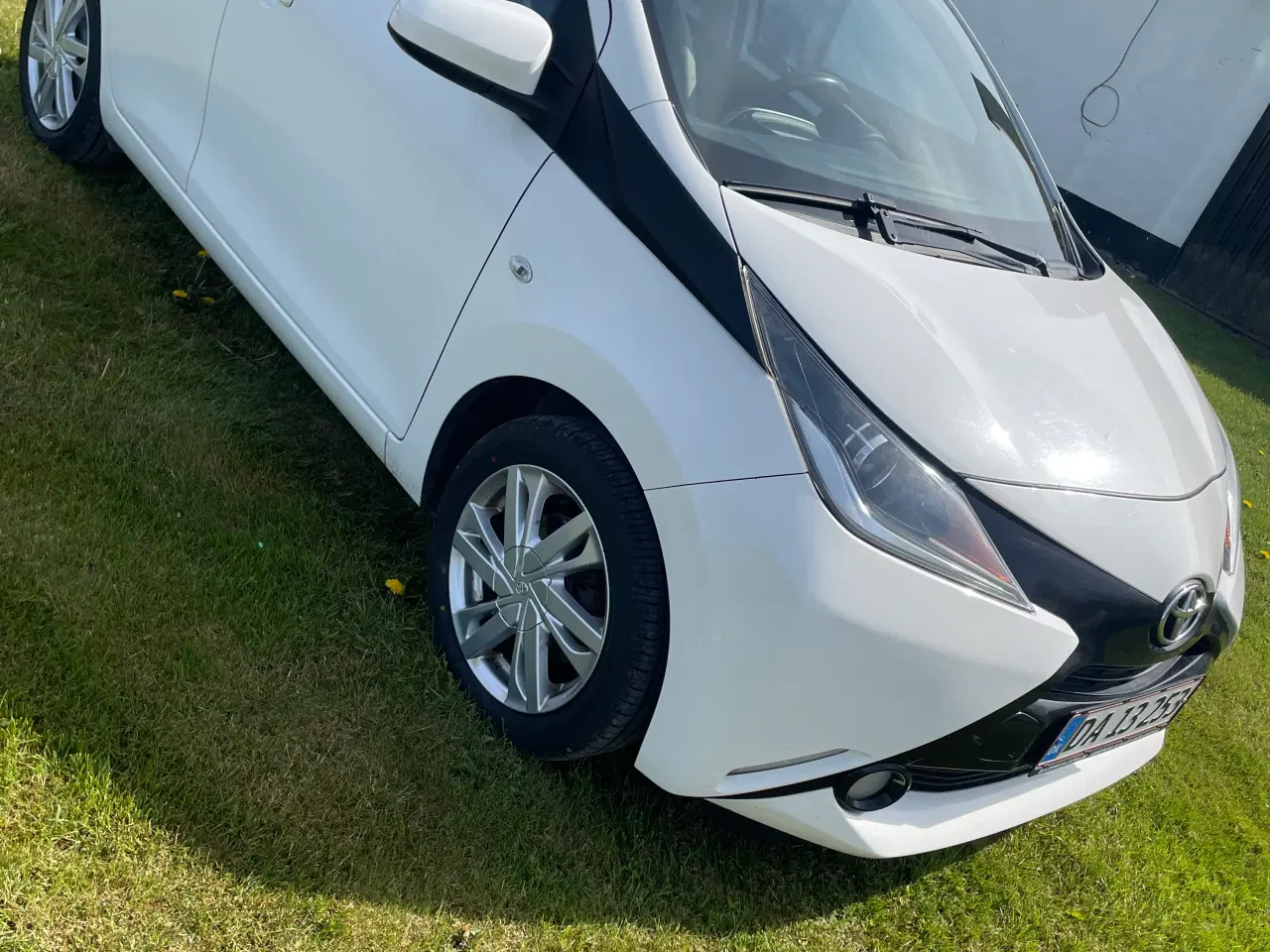 Billede 2 - Driftsikker og billig kørende Aygo sælges