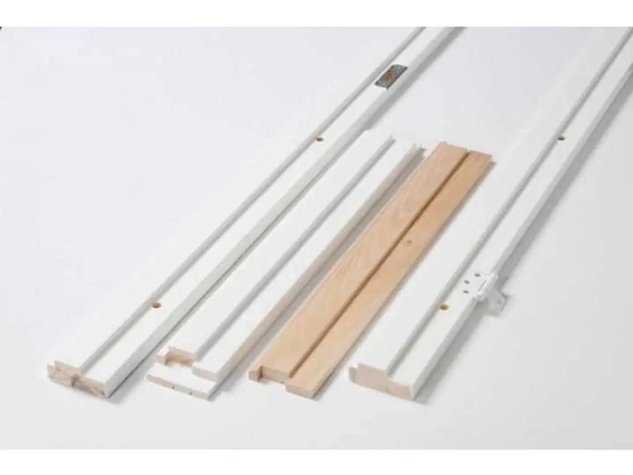 Billede 3 - Indvendige døre + karme