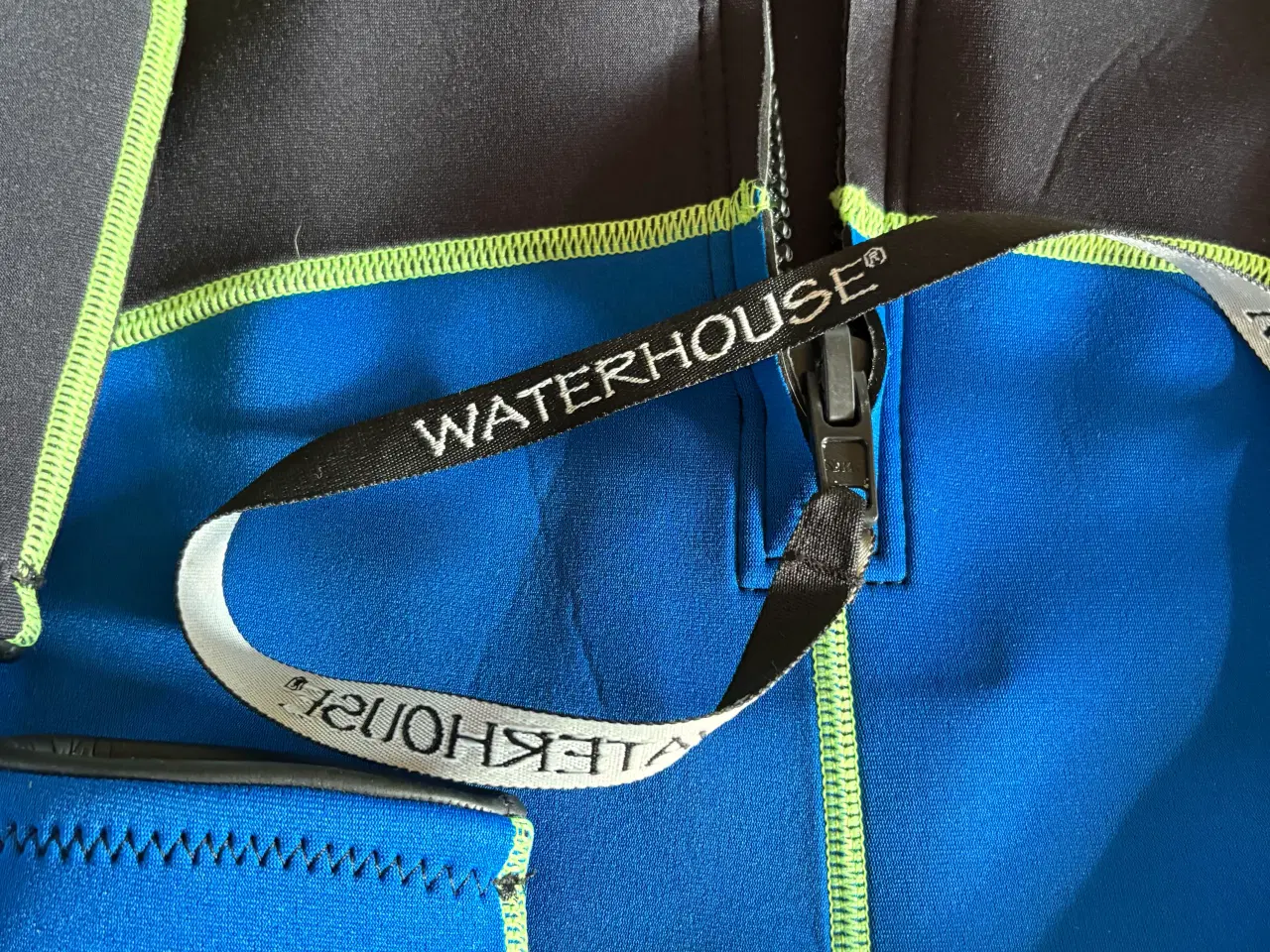 Billede 2 - Våddragt