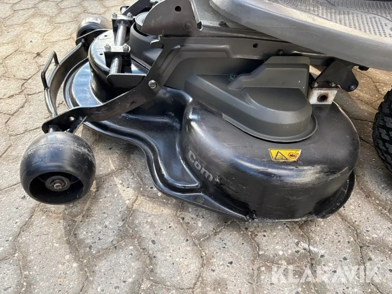 Billede 11 - Plæneklipper Husqvarna R214TC
