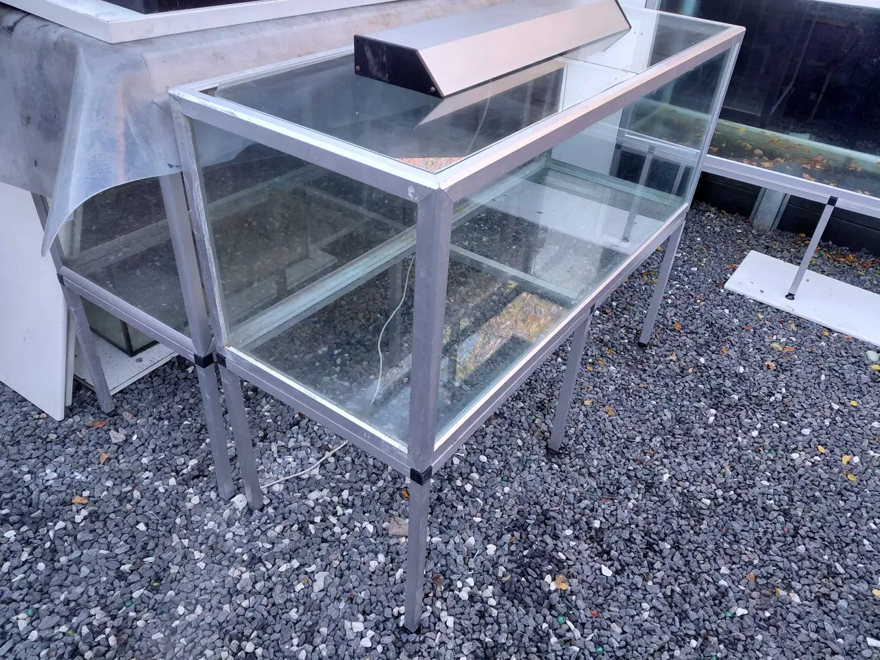 Billede 2 - Akvarier 325L 