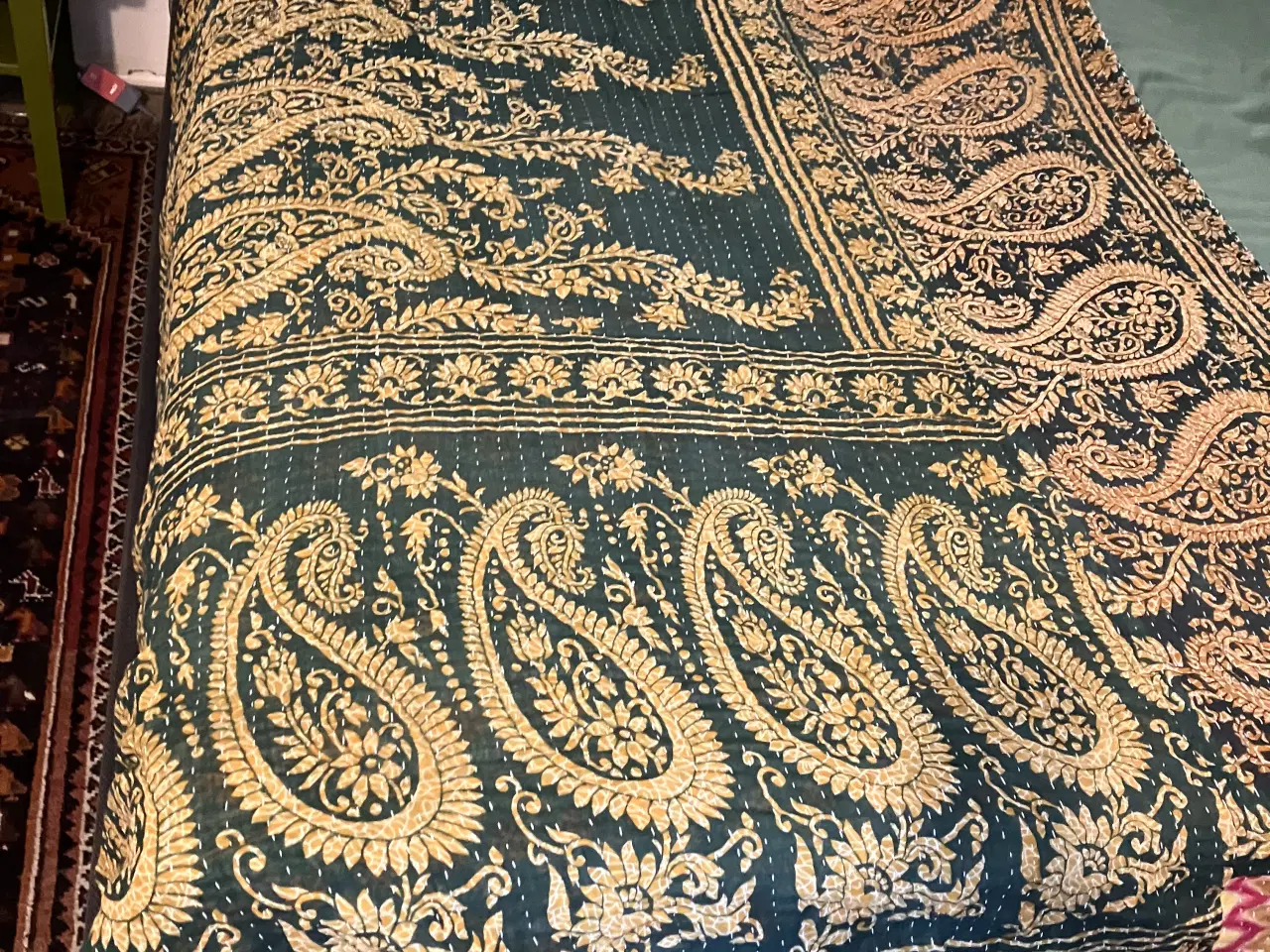 Billede 1 - Sengetæppe