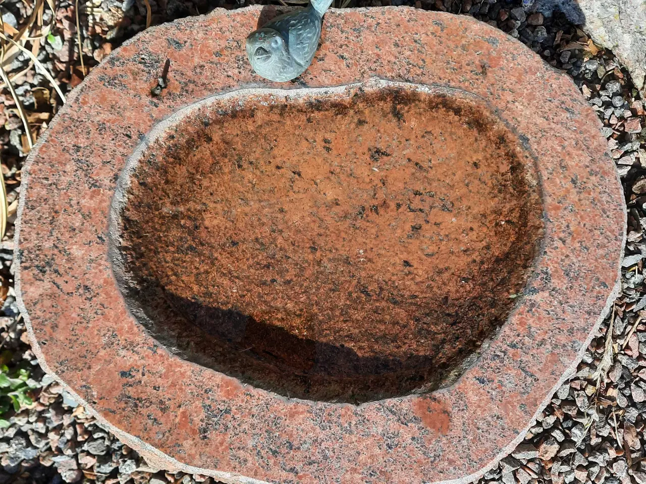 Billede 1 - Fuglebad rød granit 