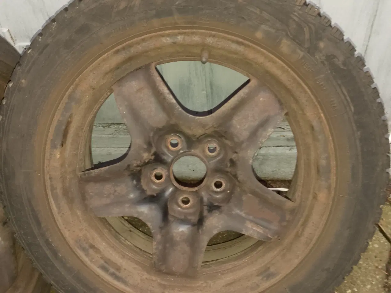 Billede 4 - Vinterdæk på fælge