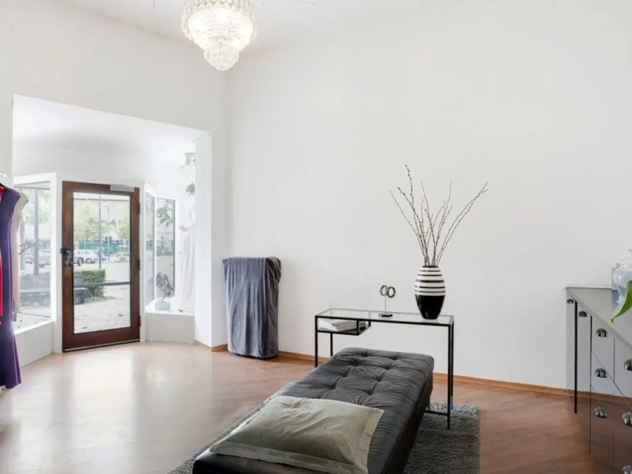 Billede 6 - FLOT OG CHARMERENDE BUTIK PÅ 131 M2