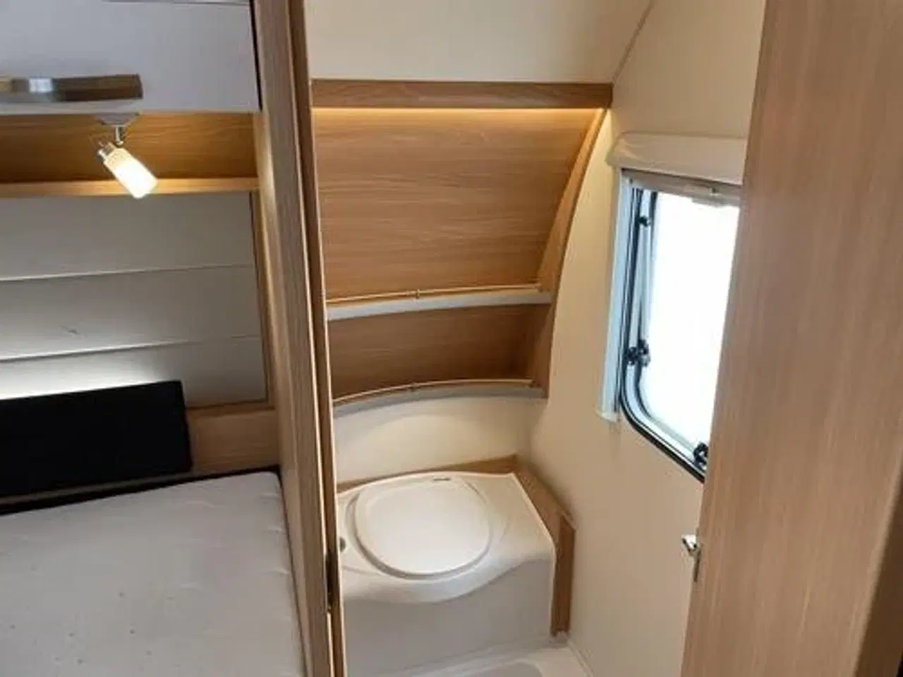 Billede 8 - Knaus SÜDWIND 500 FU