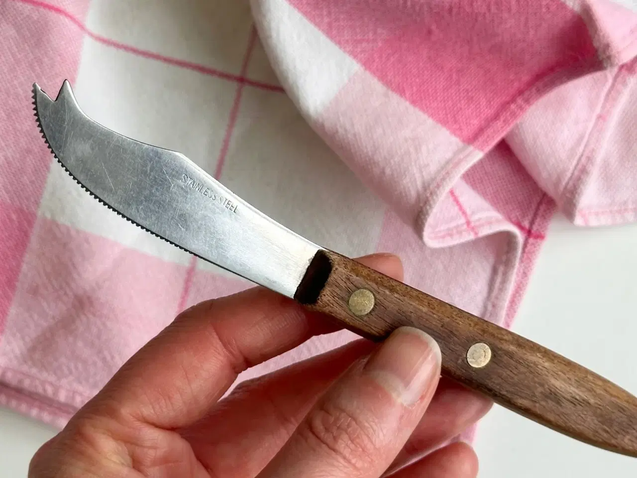 Billede 4 - Retro kniv m træskaft