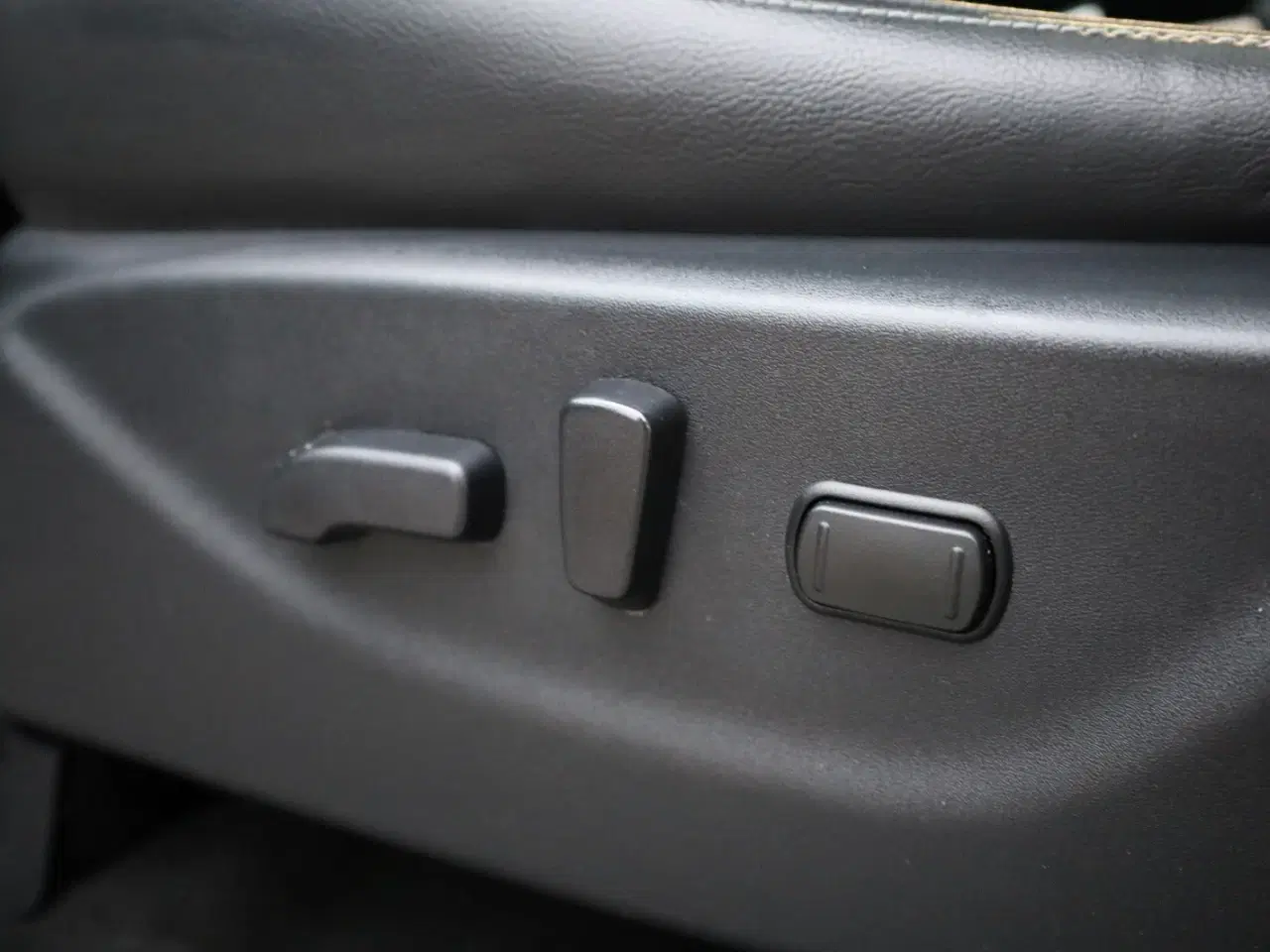 Billede 6 - Nissan Navara 2,3 dCi 190 Db.Kab Tekna aut.