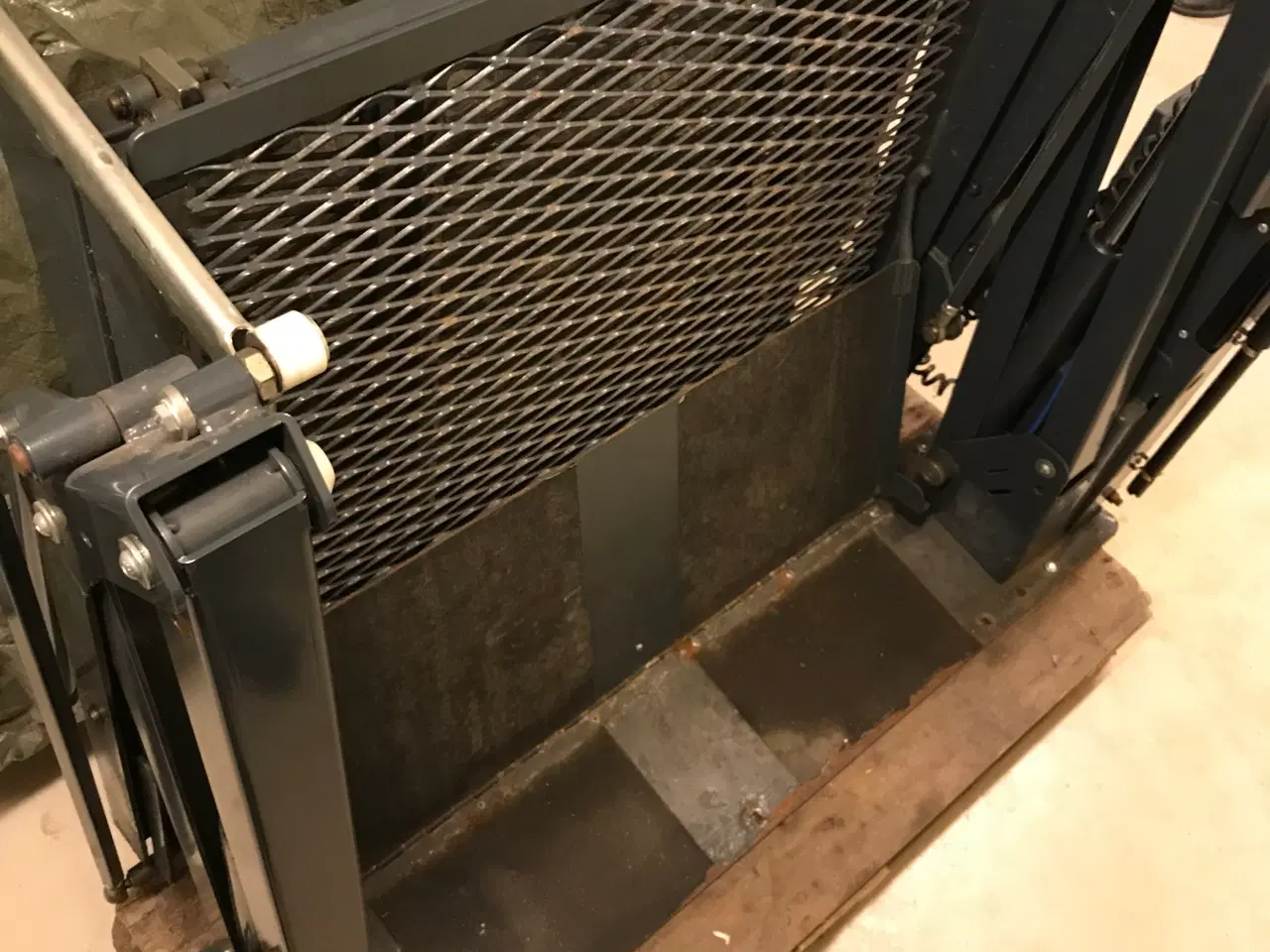 Billede 7 - Lift til handicapbil - evt. til varevogn/godstrans