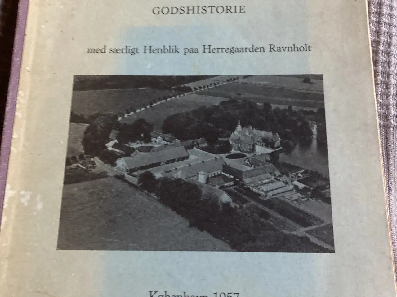 Billede 1 - Ravnholt Gods slægtstavle