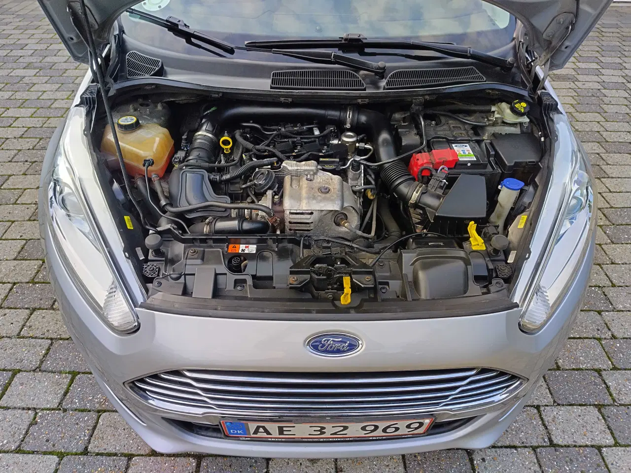 Billede 4 - Ford Fiesta 2013 Faciliteter model med Med lys.