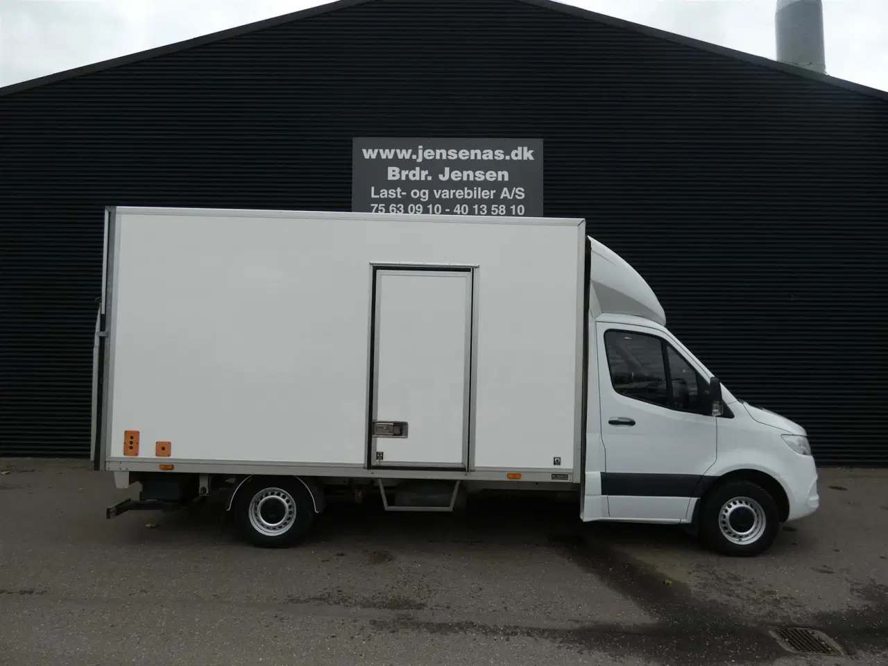 Billede 4 - Mercedes-Benz Sprinter 316 2,1 CDI Alu.kasse m./Lift RWD 163HK Ladv./Chas. Man.