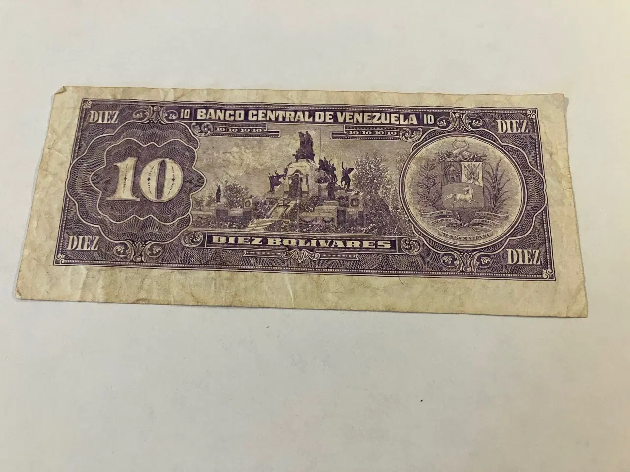 Billede 2 - 10 Bolivares 1990 Venezuela