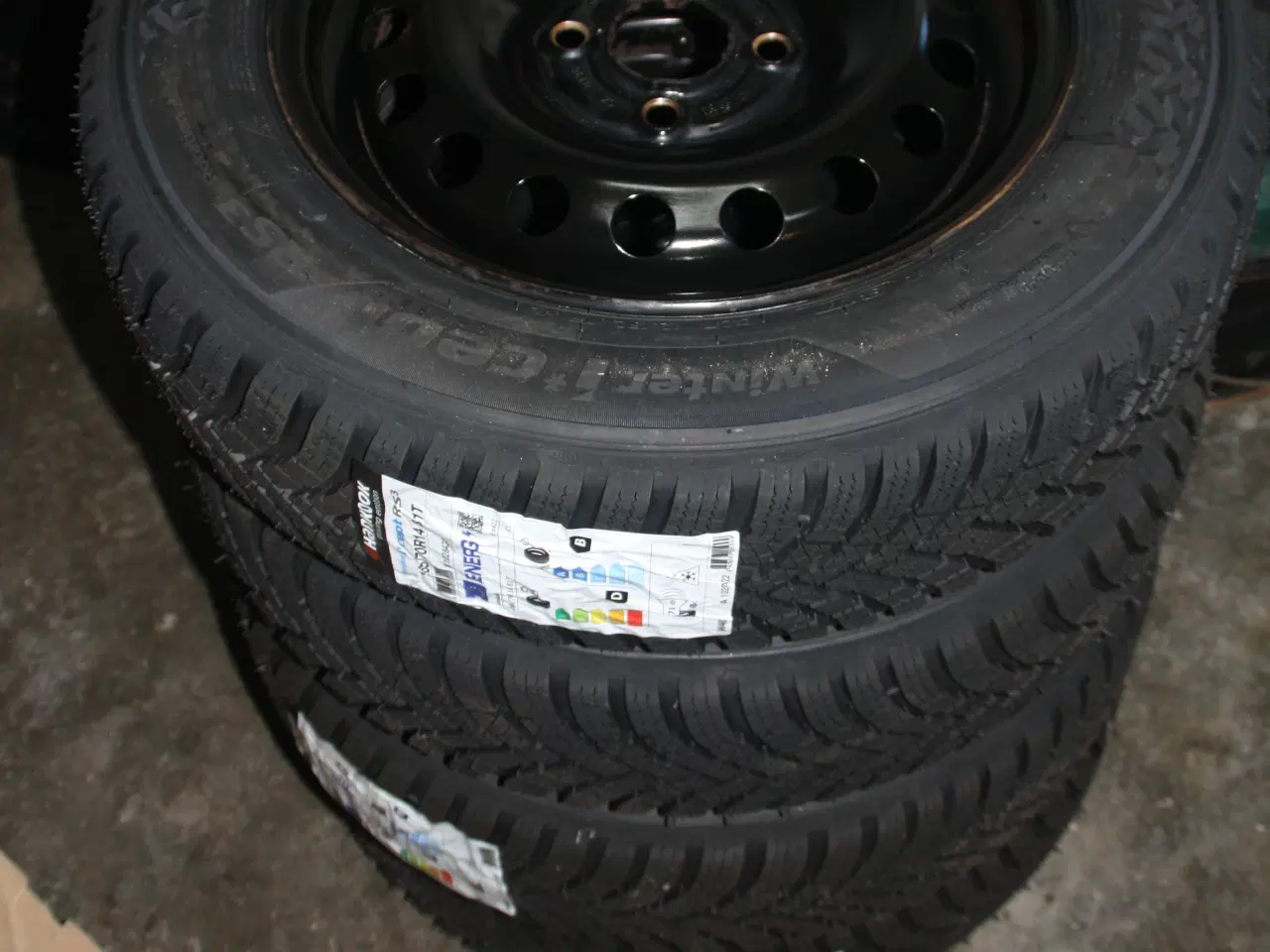 Billede 3 - Vinterdæk VW Up - Hankook