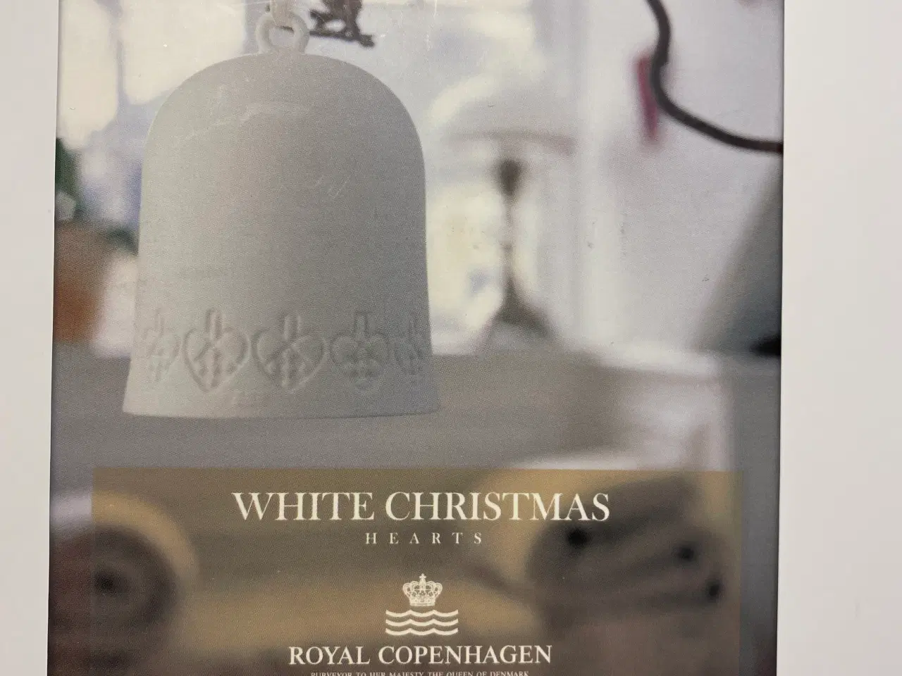 Billede 4 - 2 stk. Royal Copenhagen White Christmas juleklokke