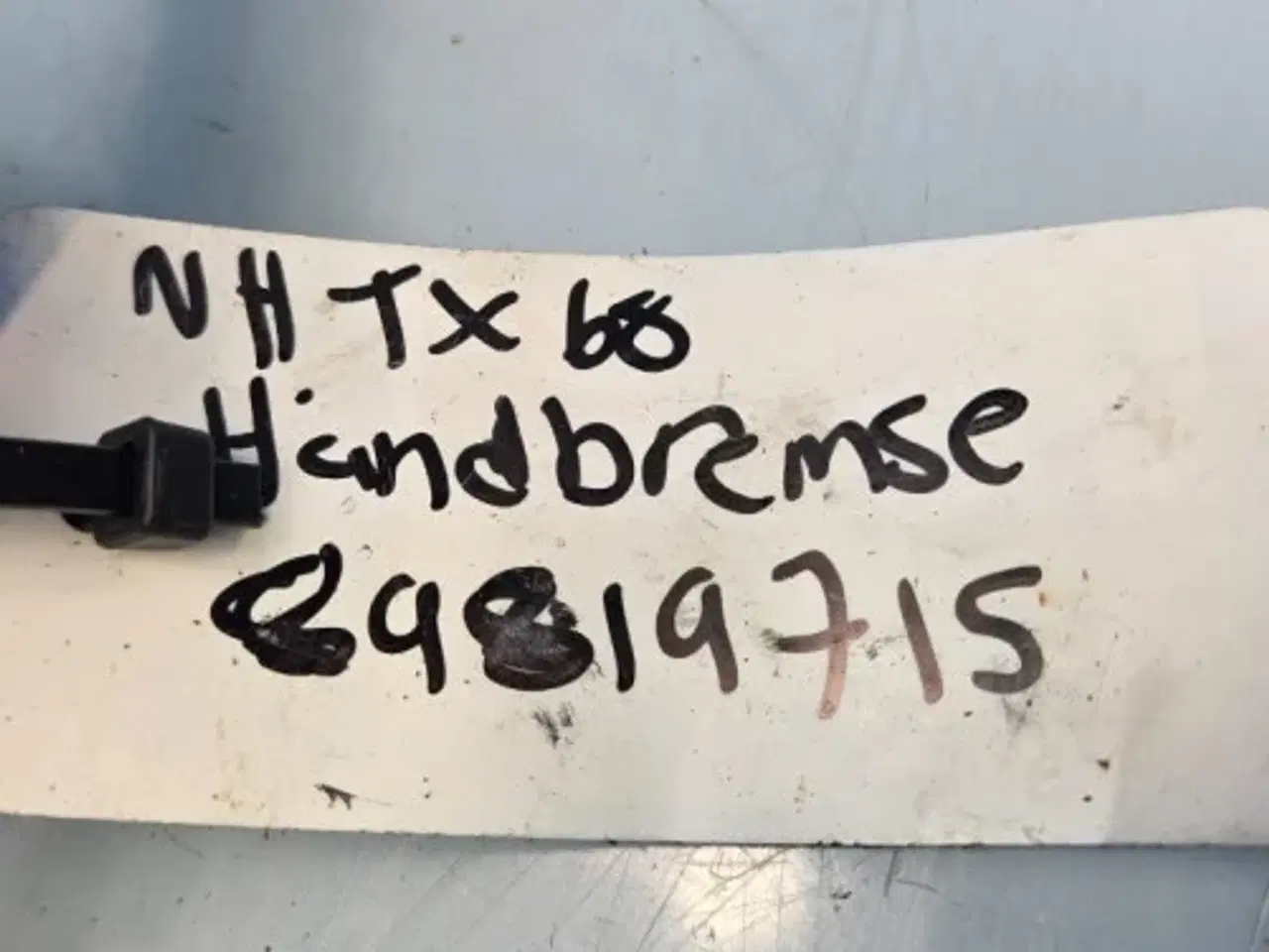 Billede 9 - New Holland TX68 Håndbremse 89819715