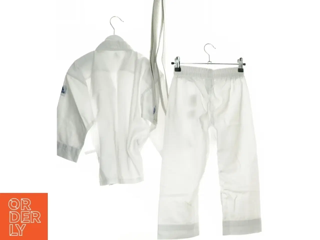 Billede 2 - Karate tøj fra Adidas (str. 128 cm)