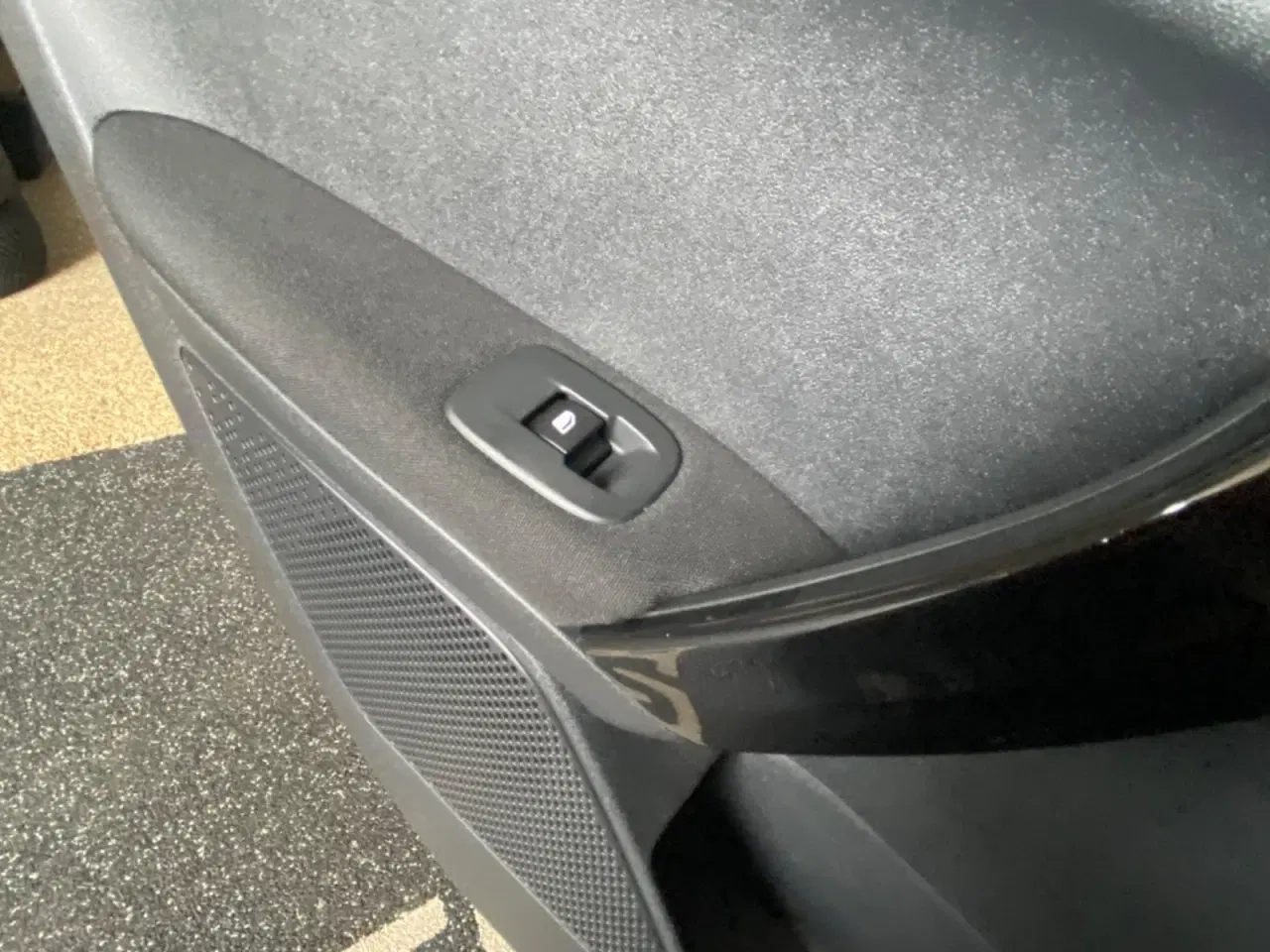 Billede 19 - Peugeot 208 1,2 e-THP 110 Allure Sky