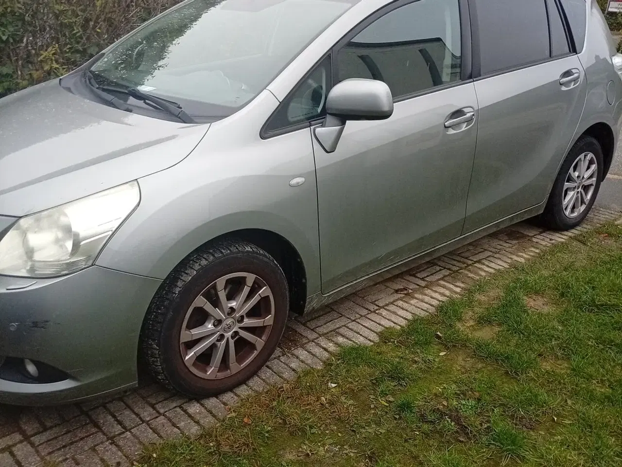 Billede 1 - Toyota Verso 1,8 TX 7prs
